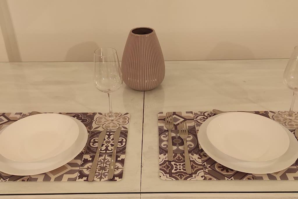 Διαμέρισμα Ιδανικό Για Εξορμήσεις Apartment Eleousa Bagian luar foto